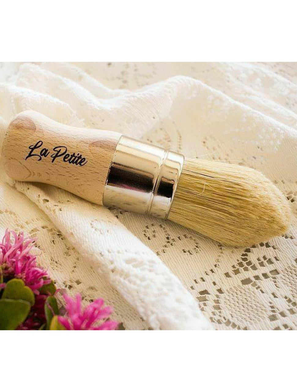 La Petite Brush
