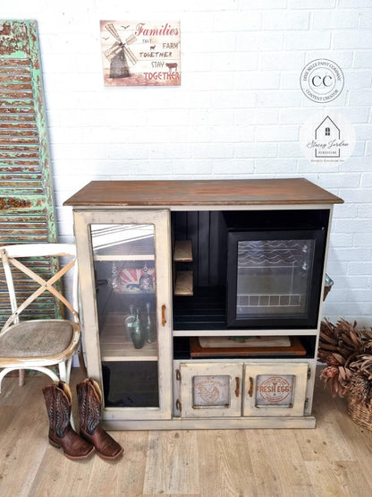 Farmhouse - Silkscreen Stencil